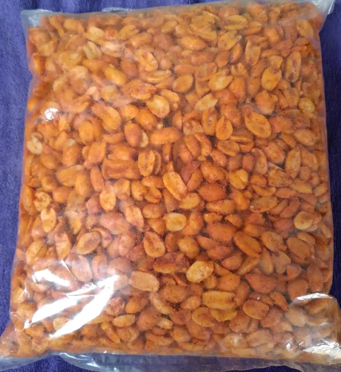 /static/media/TikhaPeanuts.3ab42699ca90e1453efe.webp